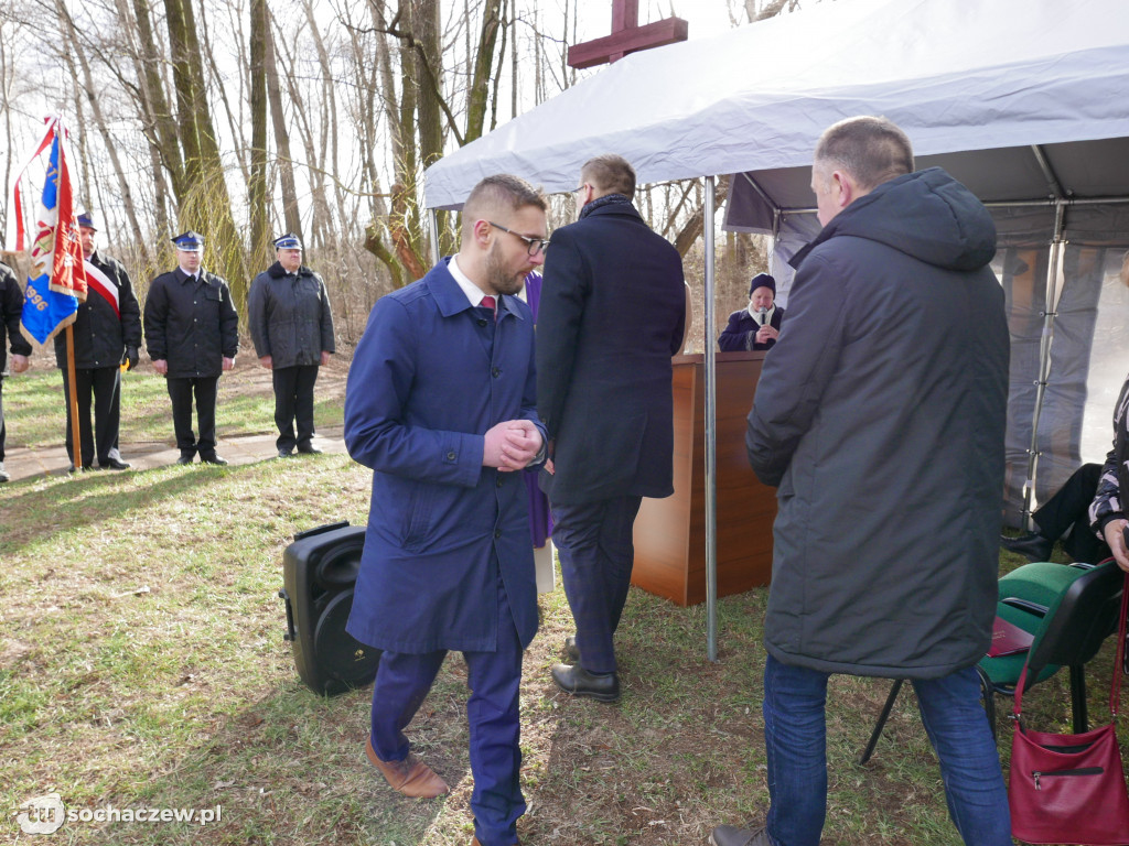 Uczcili poległych w Bronisławach