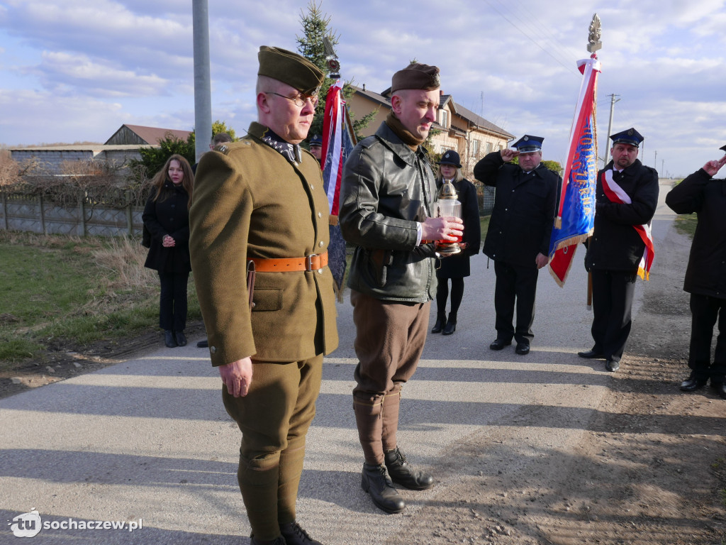 Uczcili poległych w Bronisławach