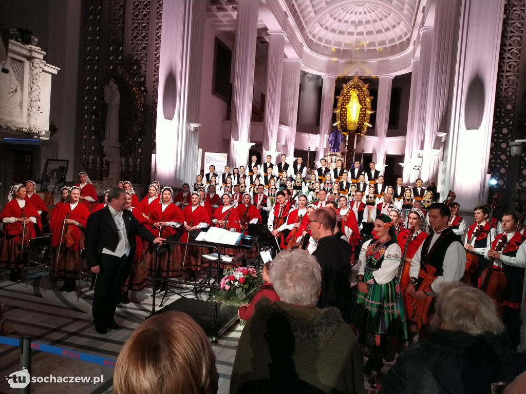 Koncert Mazowsza w Niepokalanowie