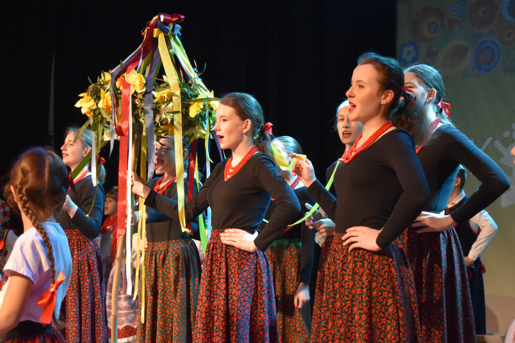 Folklorek z Gaikiem w SCK