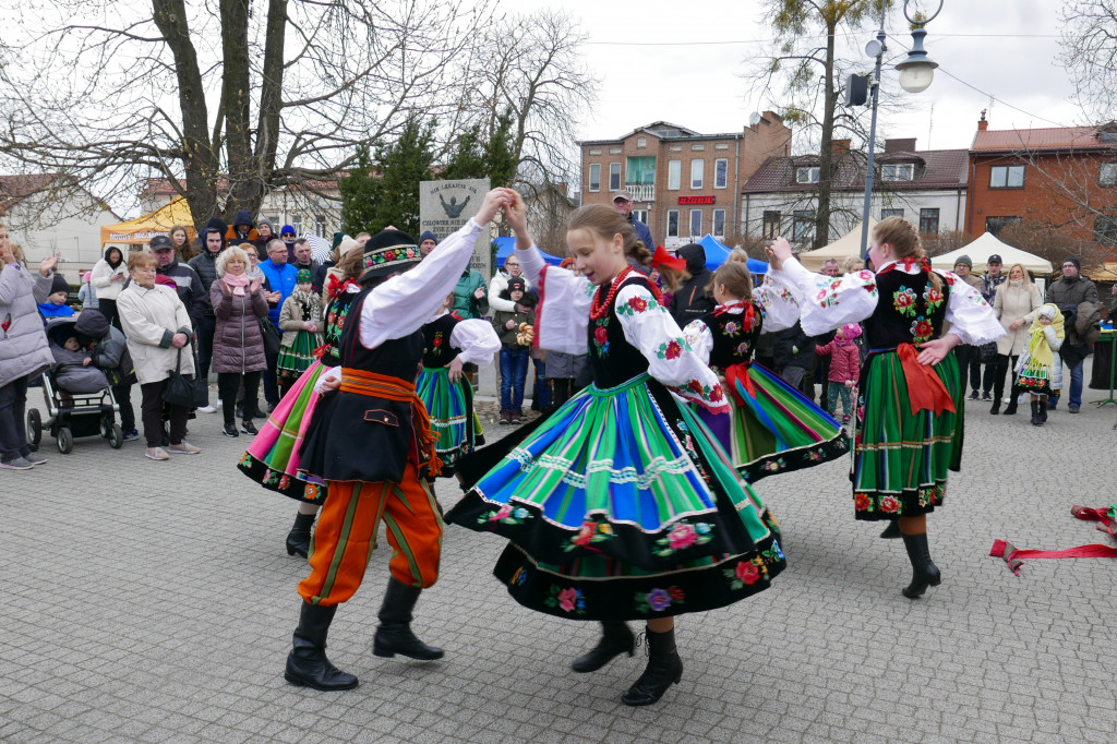 Kiermasz świąteczny w Błoniu