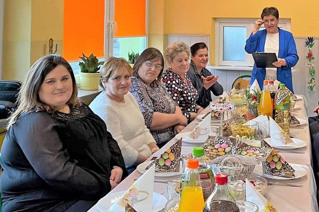 Kamionki nowe KGW w gminie Młodzieszyn