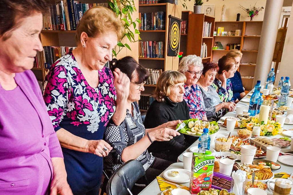 Wielkanocne spotkanie Klubu Seniora w Młodzieszynie