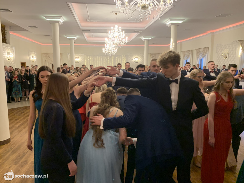 Studniówka w Osiemdziesiątce 2022