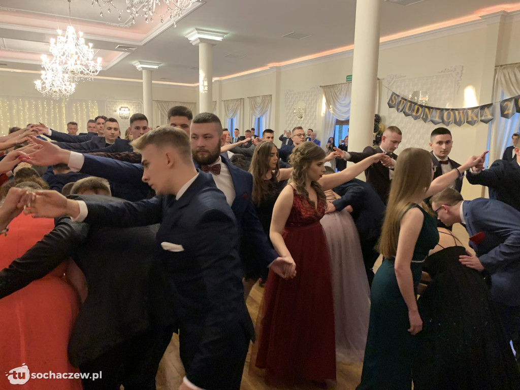 Studniówka w Osiemdziesiątce 2022