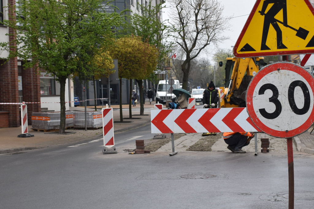 Prace drogowe na 1 Maja