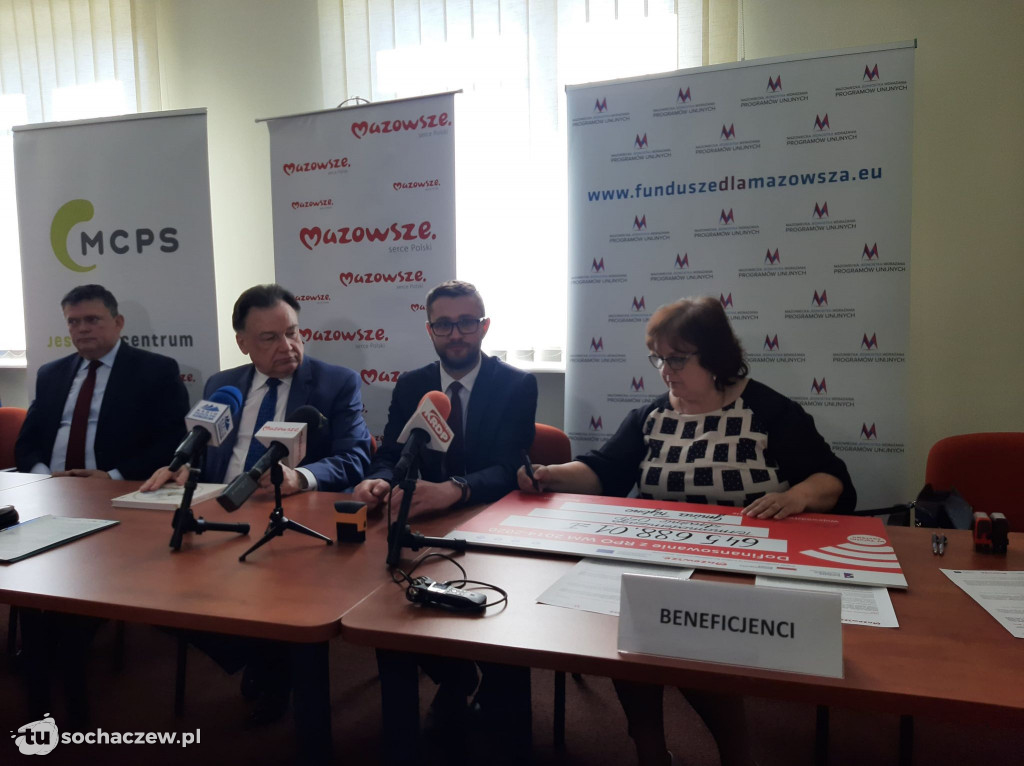Rybno: umowy na termomodernizacje OSP Cypriany i Matyldów podpisane