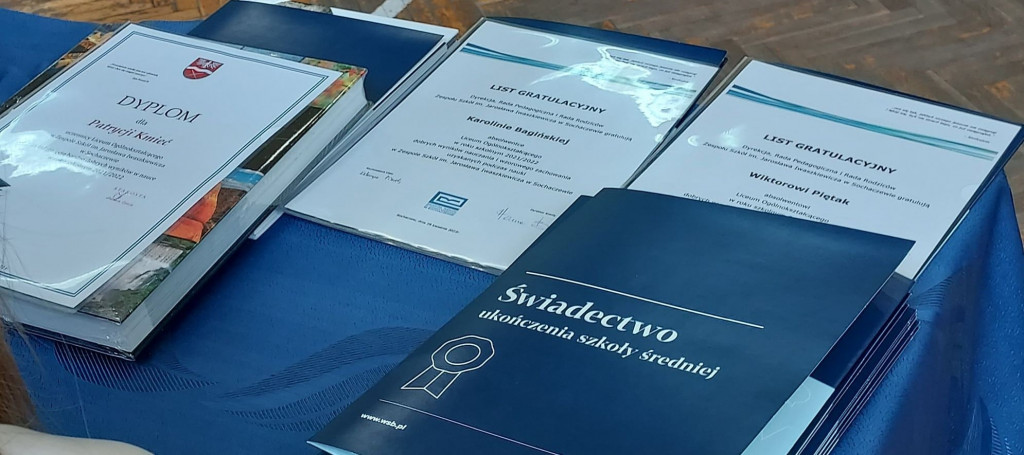 Pożegnanie absolwentów Iwaszkiewicza