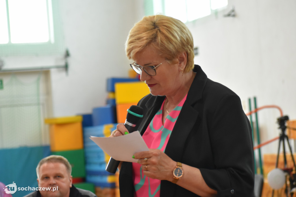 Sesja absolutoryjna w Młodzieszynie