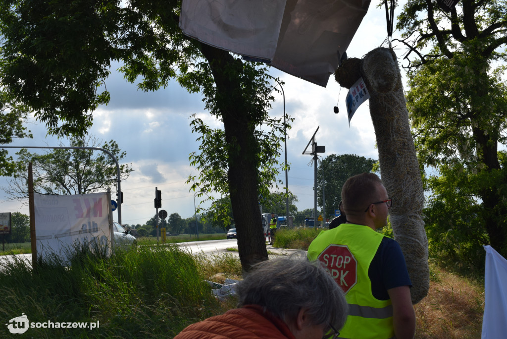 Protest przeciw budowie CPK na DK 92