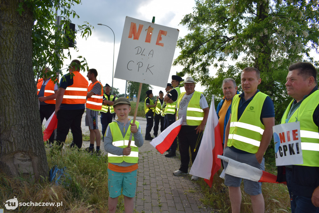 Protest przeciw budowie CPK na DK 92
