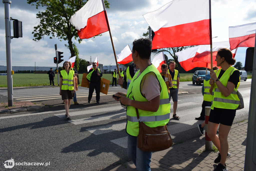 Protest przeciw budowie CPK na DK 92