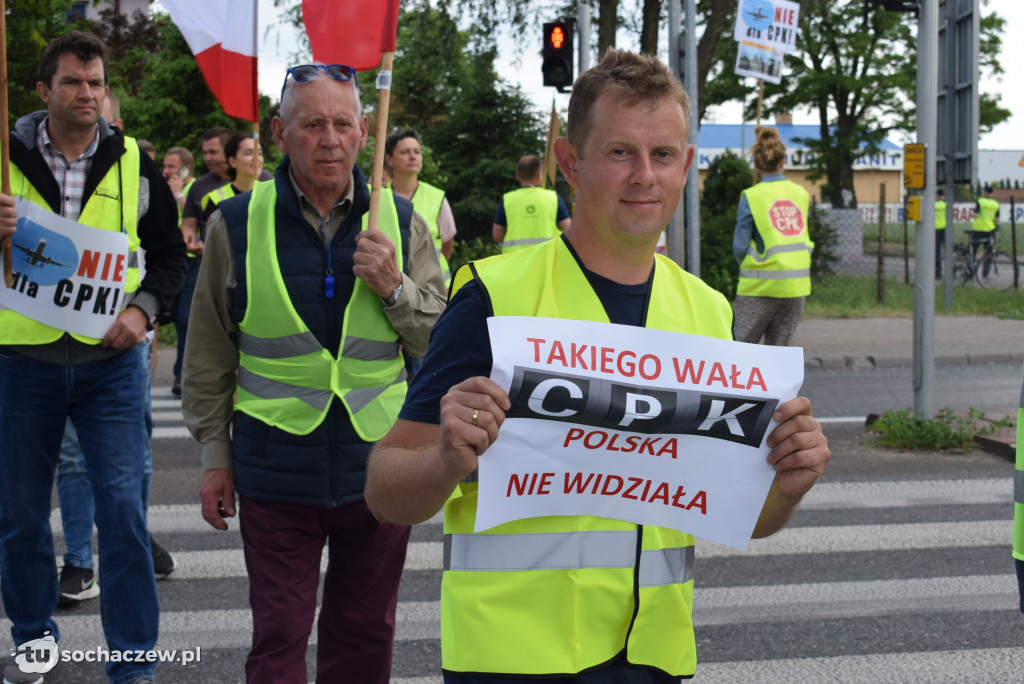 Protest przeciw budowie CPK na DK 92