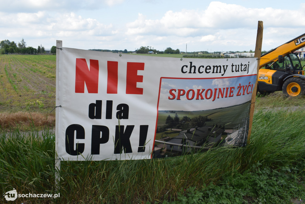 Protest przeciw budowie CPK na DK 92