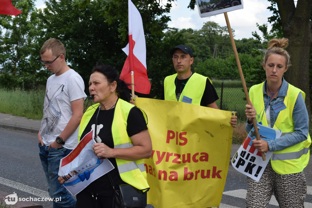 Protest przeciw budowie CPK na DK 92