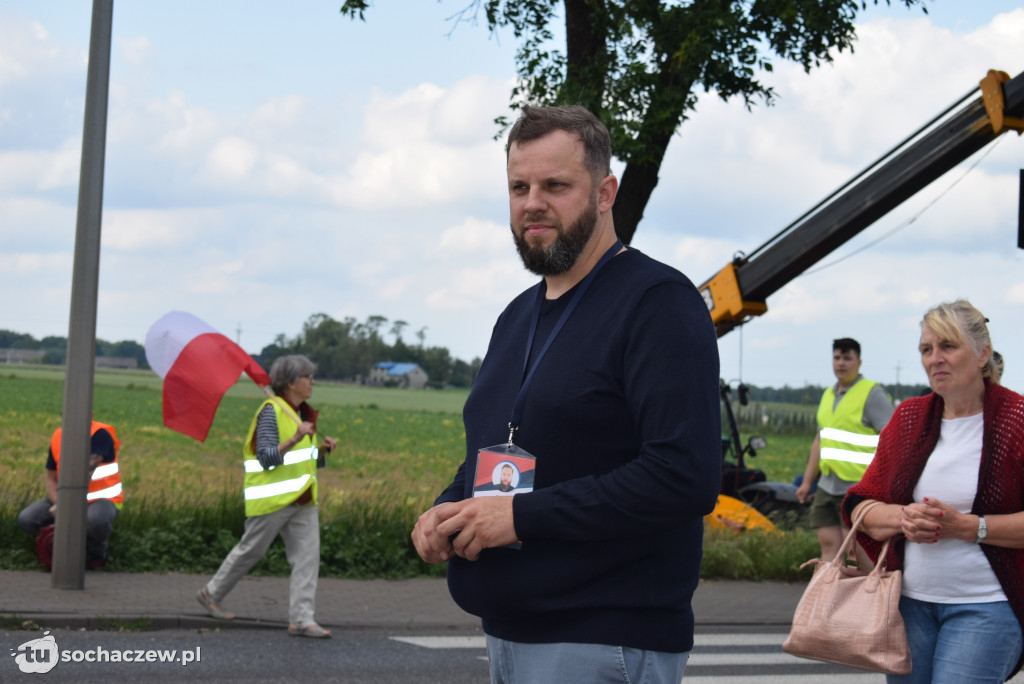 Protest przeciw budowie CPK na DK 92