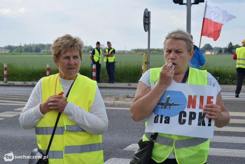 Protest przeciw budowie CPK na DK 92