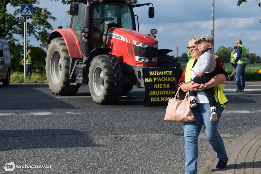 Protest przeciw budowie CPK na DK 92