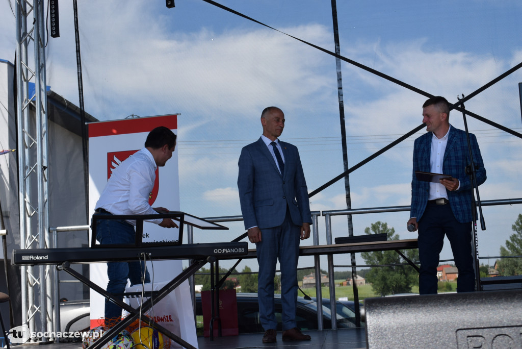 Powitanie lata i 50 lat sportu w Nowej Suchej