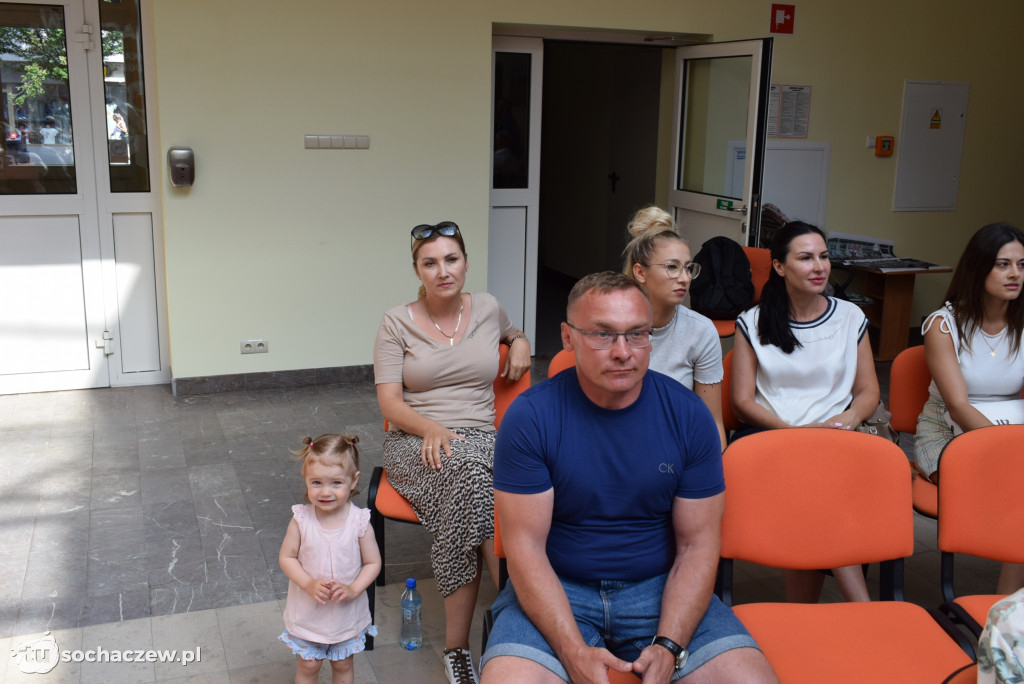 Złoci rugbiści w Kramnicach Miejskich. Spotkanie z władzami Sochaczewa i kibicami