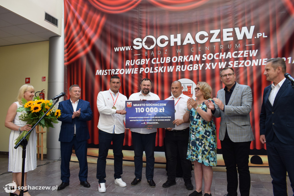 Złoci rugbiści w Kramnicach Miejskich. Spotkanie z władzami Sochaczewa i kibicami