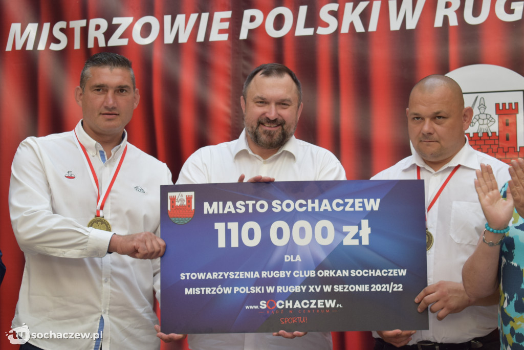Złoci rugbiści w Kramnicach Miejskich. Spotkanie z władzami Sochaczewa i kibicami