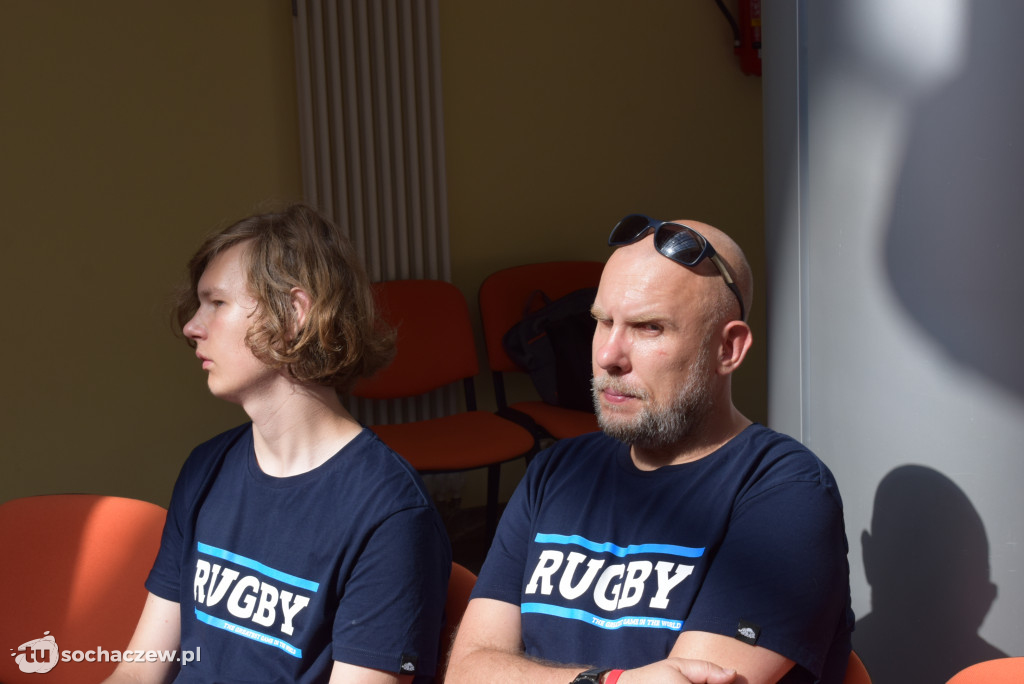 Złoci rugbiści w Kramnicach Miejskich. Spotkanie z władzami Sochaczewa i kibicami