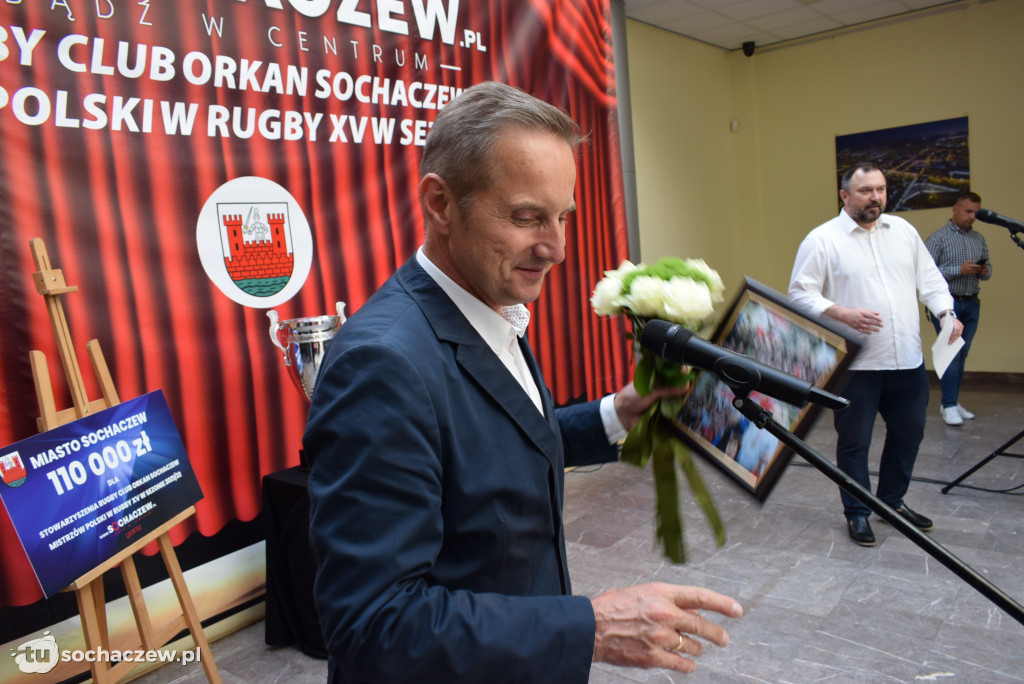 Złoci rugbiści w Kramnicach Miejskich. Spotkanie z władzami Sochaczewa i kibicami