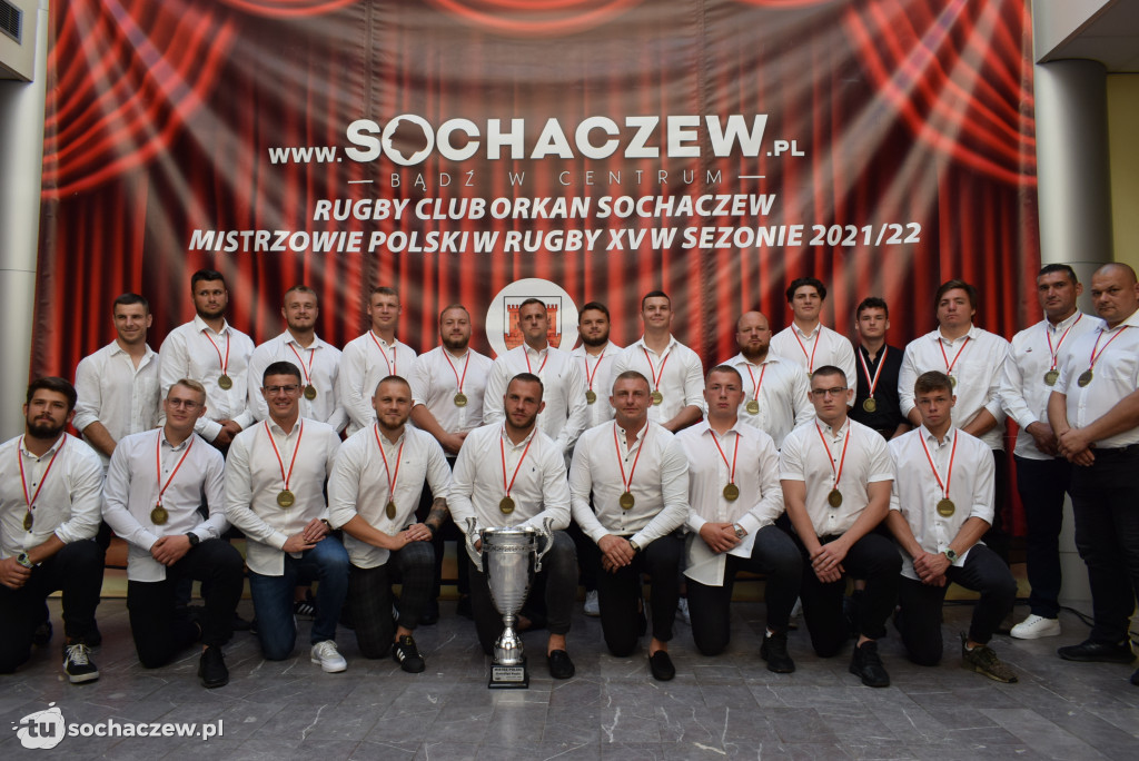 Złoci rugbiści w Kramnicach Miejskich. Spotkanie z władzami Sochaczewa i kibicami