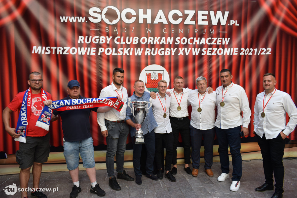 Złoci rugbiści w Kramnicach Miejskich. Spotkanie z władzami Sochaczewa i kibicami