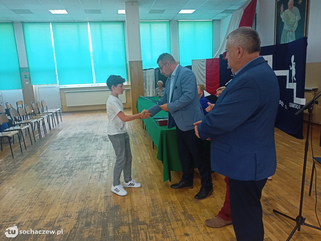 Stypendia wójta gminy Iłów wręczone