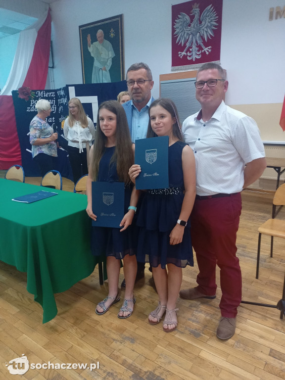 Stypendia wójta gminy Iłów wręczone