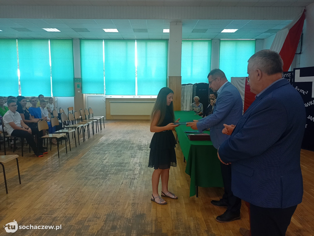 Stypendia wójta gminy Iłów wręczone