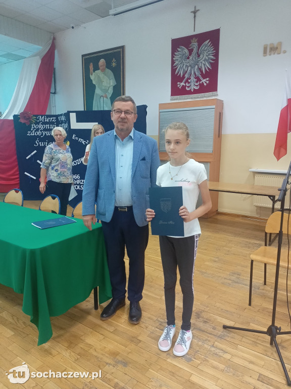 Stypendia wójta gminy Iłów wręczone