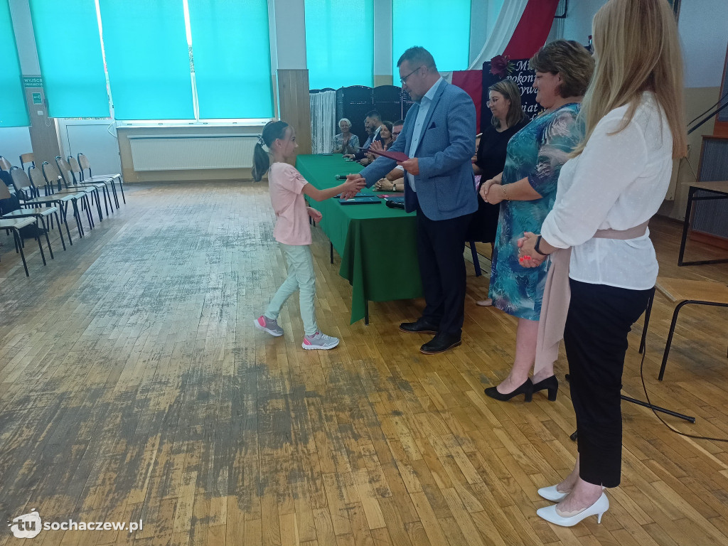 Stypendia wójta gminy Iłów wręczone