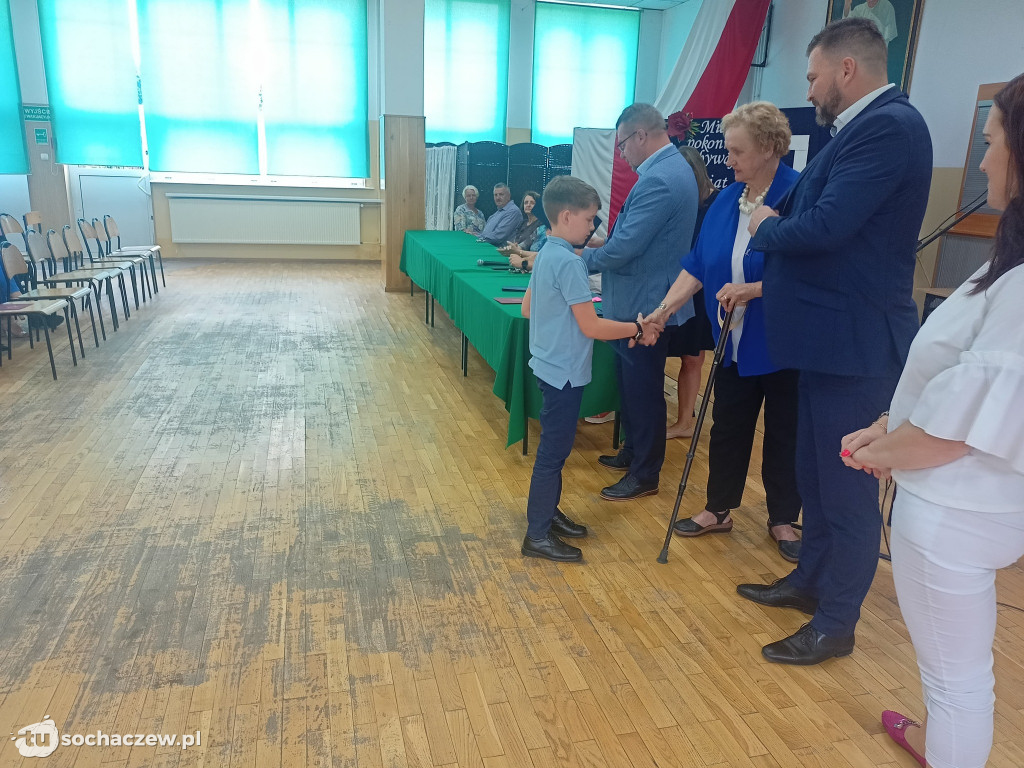 Stypendia wójta gminy Iłów wręczone