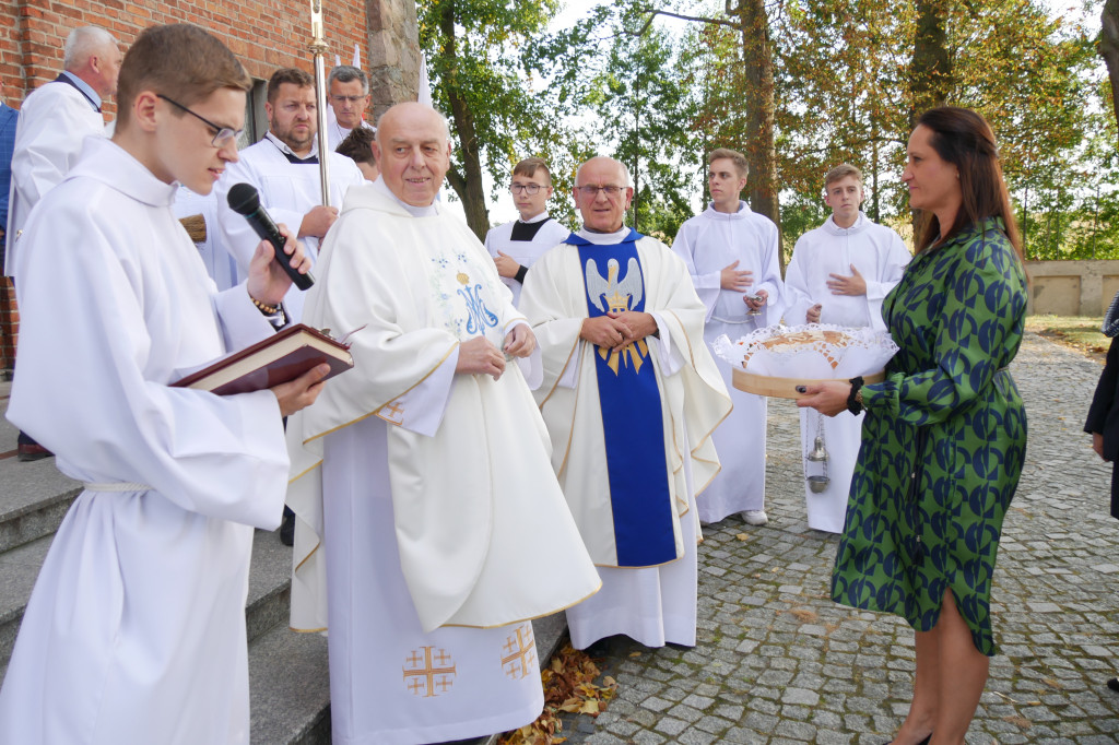 Dożynki Parafialne w Młodzieszynie