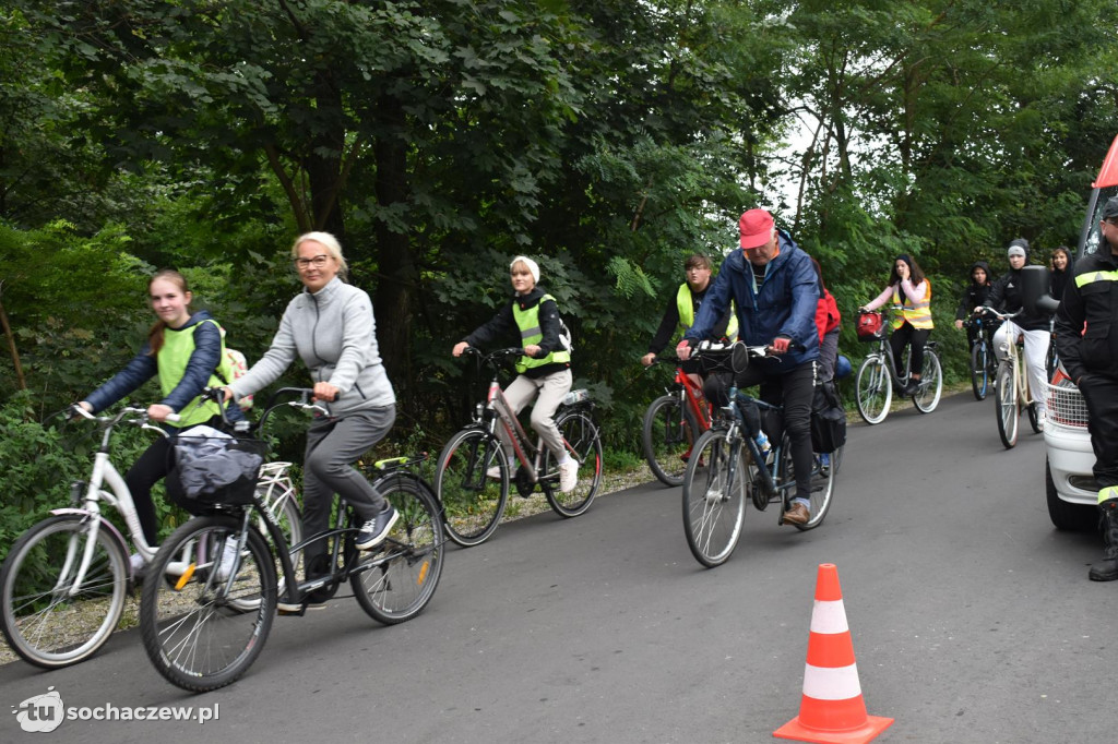 Odsłonięcie obelisku w Załuskowie