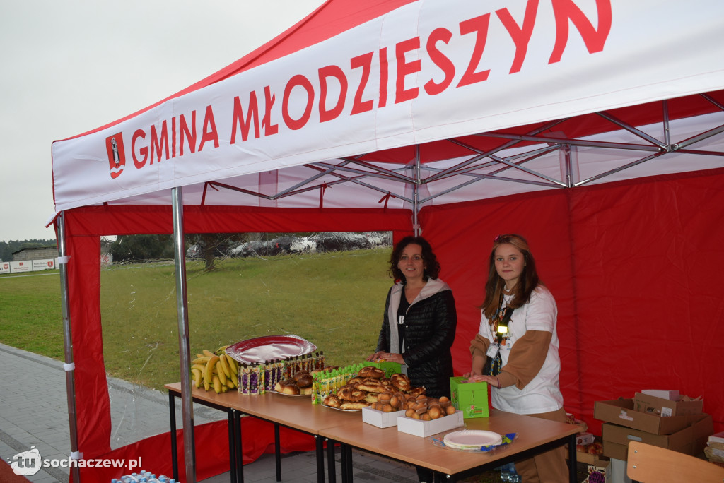 Zagraj w baseball na orliku w Młodzieszynie