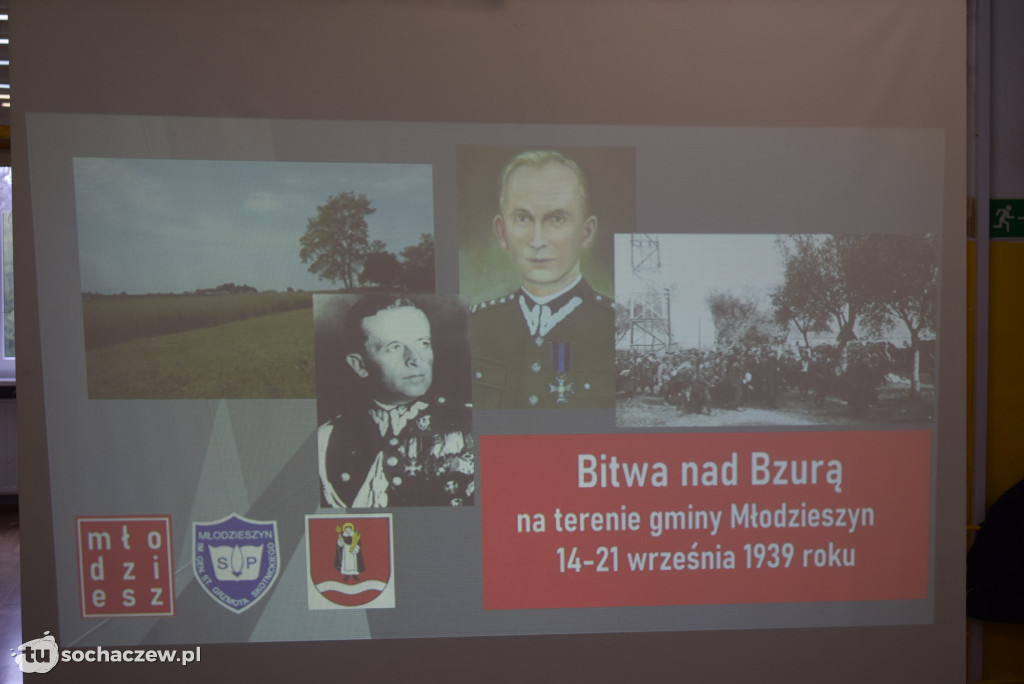 Zagraj w baseball na orliku w Młodzieszynie