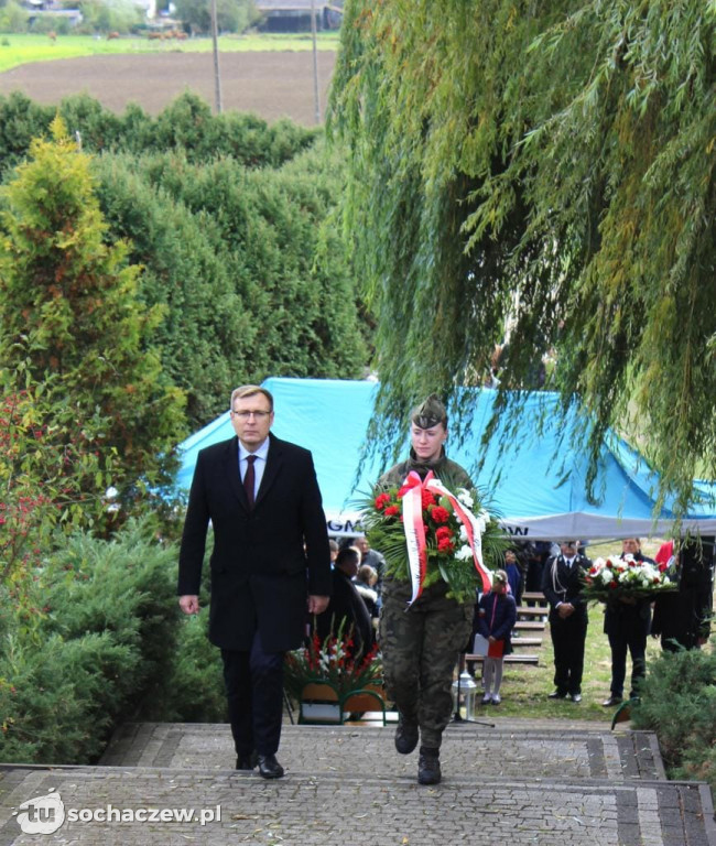 Uroczystość patriotyczna w Śladowie