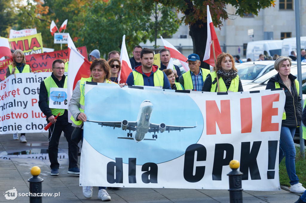 Protest przeciw CPK w Warszawie