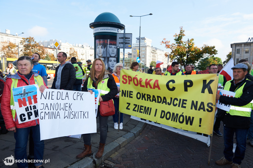 Protest przeciw CPK w Warszawie