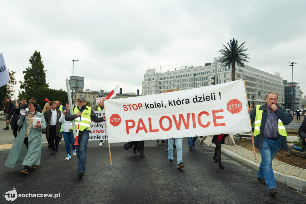 Protest przeciw CPK w Warszawie