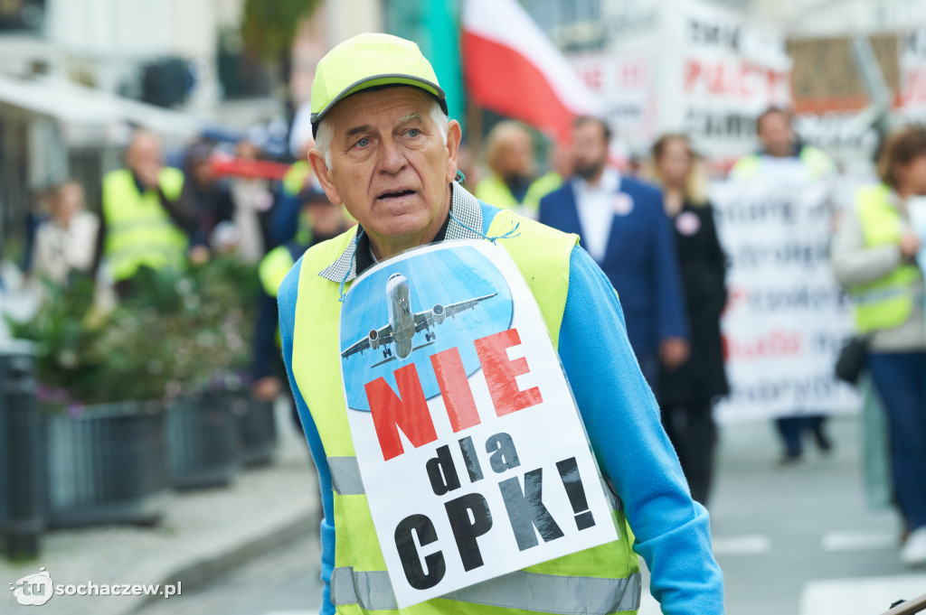 Protest przeciw CPK w Warszawie