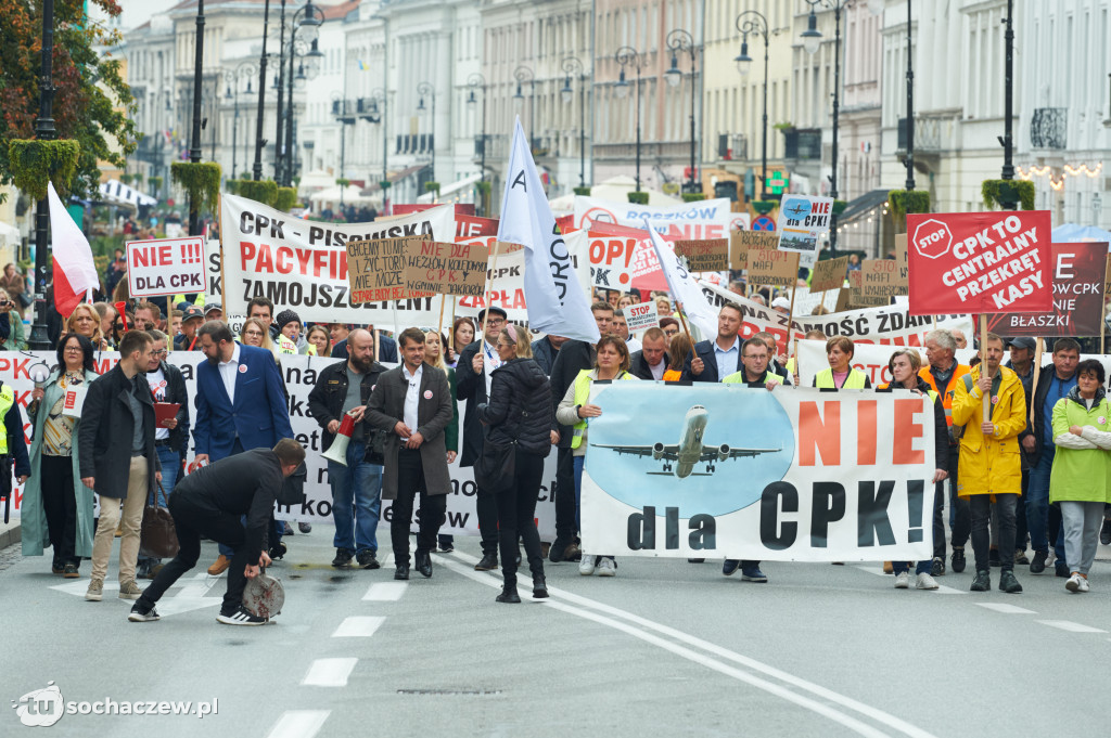 Protest przeciw CPK w Warszawie