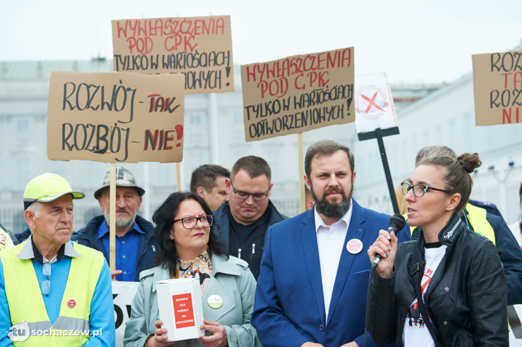 Protest przeciw CPK w Warszawie