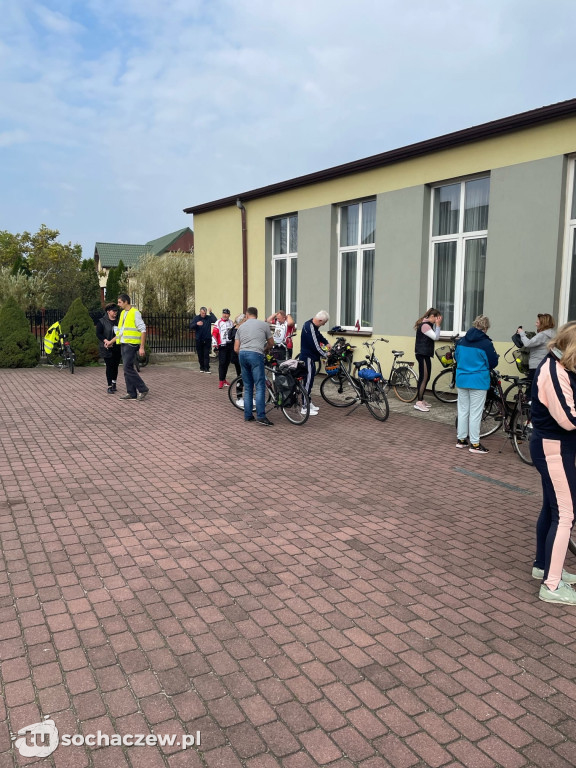 Jesienny Rajd Rowerowy z  KGW Wyczółki