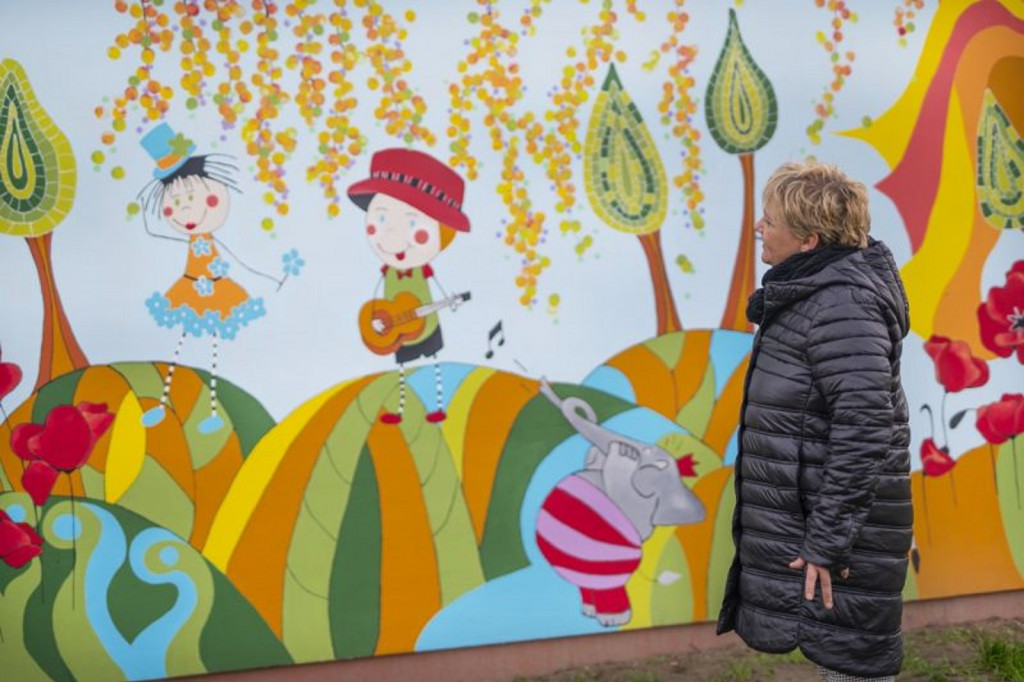 Bajkowy mural w Żdżarowie