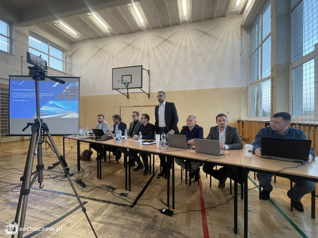 Spotkanie mieszkańców z ekspertami ds. CPK w Młodzieszynie